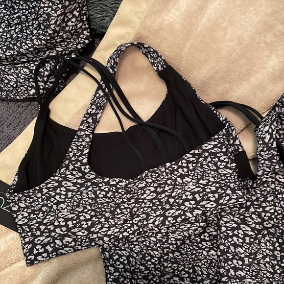 Onzie bra! - Picture 4 of 4